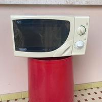 Forno a microonde DeLonghi