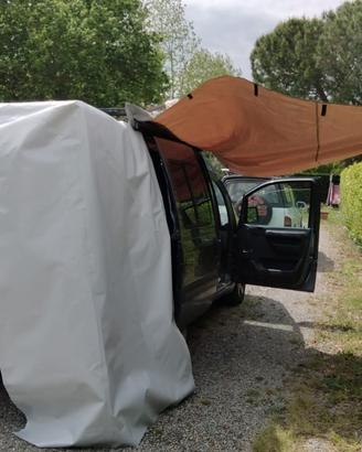 Tenda posteriore impermeabile