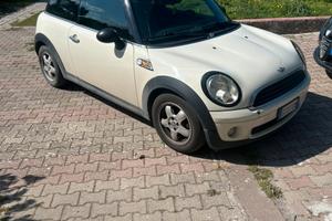 Mini one 2010