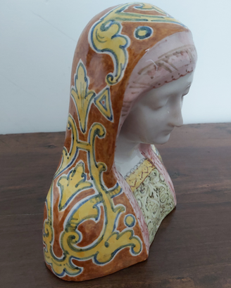 Madonna in ceramica