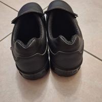 Scarpe antinfortunistiche da cucina