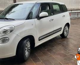 FIAT 500L Living 1.6 Multijet 120 CV Pop Star