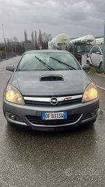 Astra GTC 1.7 CDTI 101CV 3P Cosmo (74 kw)