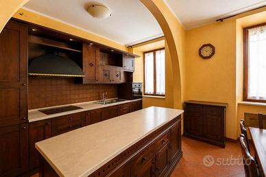 Appartamento di 110 m² con 5 locali a Tarquinia
