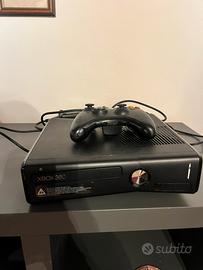 XBOX 360 e 2 giochi (GTA e Dragonball)