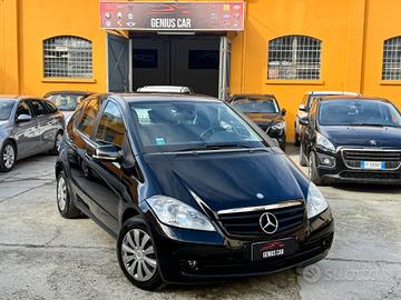Mercedes-benz A 180 CDI 109CV - Neopatentati