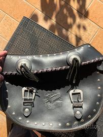 Borse in pelle per moto