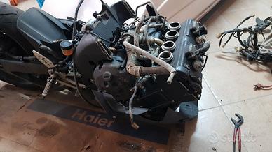 Yamaha YZF R1 - 2004