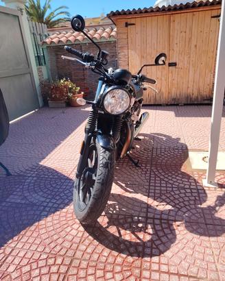  Triumph 900 Street Twin Bonneville 2022