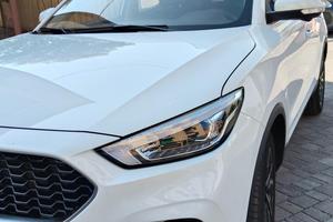 Mg zs luxury