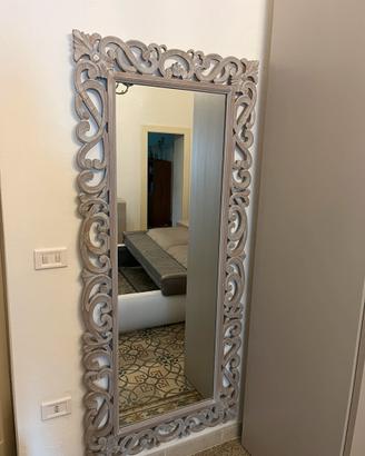 Specchio con cornice