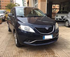 Lancia Ypsilon 1.2 69 CV 5 porte Silver