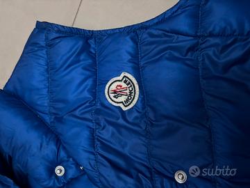 Smanicato moncler