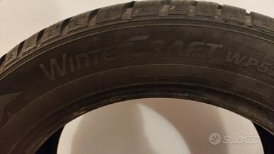 4 gomme inv. khumo wintercraft wp5 215/55/R17 98V