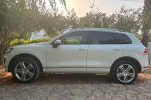 VW Touareg v6