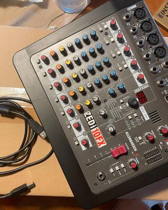 Allen & Heath ZEDi10-FX mixer