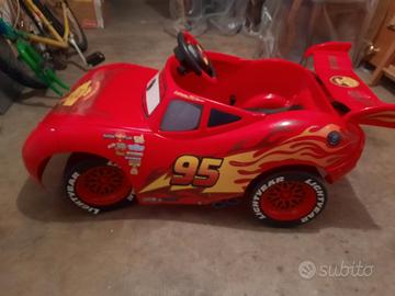 Macchina elettrica per bambini "Saetta Mc Queen"