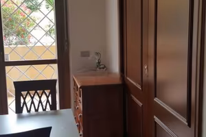 Castel di leva bilocale arredato con terrazzo