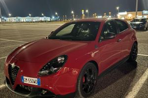 Alfa Romeo Giulietta Quadrifoglio Verde Launch Ed