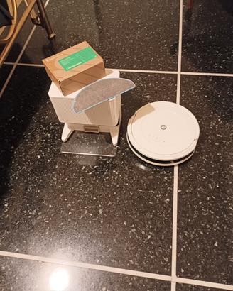 robot aspirapolvere 