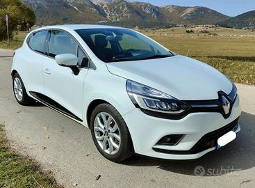 RENAULT Clio 4ª serie - 2017