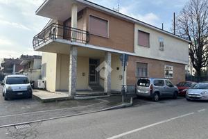 2 LOCALI A NICHELINO