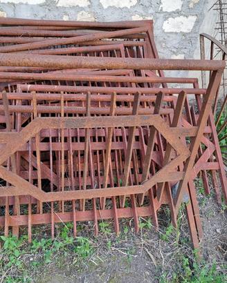 RINGHIERA IN FERRO PIENO