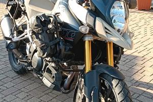 Suzuki v Strom 1000DL