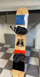 Snowboard Black hole con attacchi