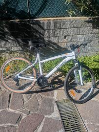 bici donna 26" alluminio e ammortizzata