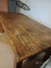 tavolo in legno 