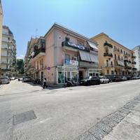 3 LOCALI A CASTELLAMMARE DI STABIA