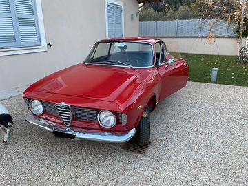 Alfa Romeo Giulia Sprint GT 1.600 (1965)