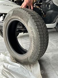 gomme invernali pirelli 215/65 R17
