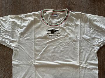 Tshirt aeronautica militare con tricolore