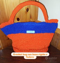 borsa artigiale realizzata a mano con filati