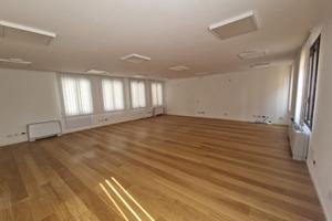 Ufficio luminoso e versatile nel centro di Feltre