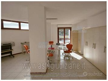 Ufficio Monte Roberto [A4326700]
