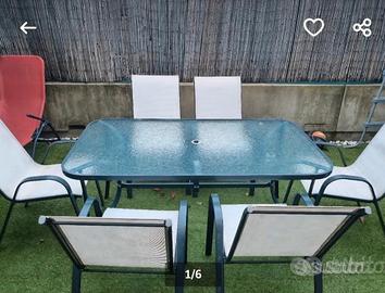 Tavolo da giardino con 6 sedie