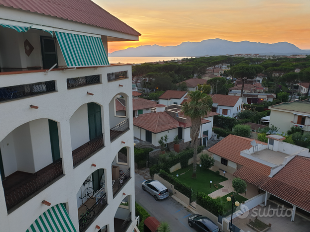 Baia Domizia sud splendido appartamento con vista