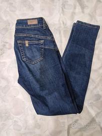 Jeans Liu Jo