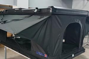 Tenda da tetto con apertura a pantografo Kalahari