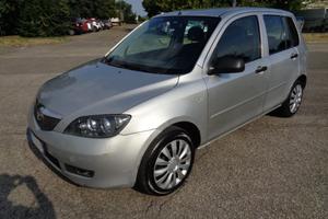 MAZDA 2 1.4 TD 5p. Active *OK NEOPATENTATO*