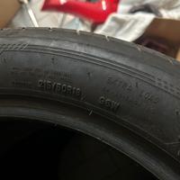 Gomme 215/50/18 96w