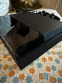 PS4 con due controller