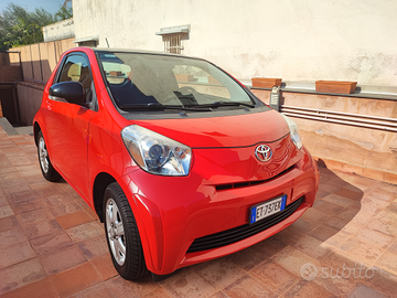 Toyota IQ ANNO 2013