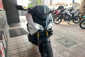 Honda Forza 750 dct