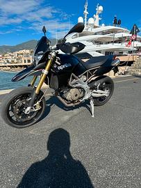 Aprilia Dorsoduro 750