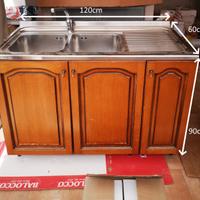 Arredo per cucina rustica