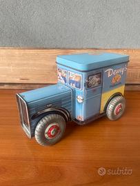 Contenitore latta camioncino Silver Crane vintage